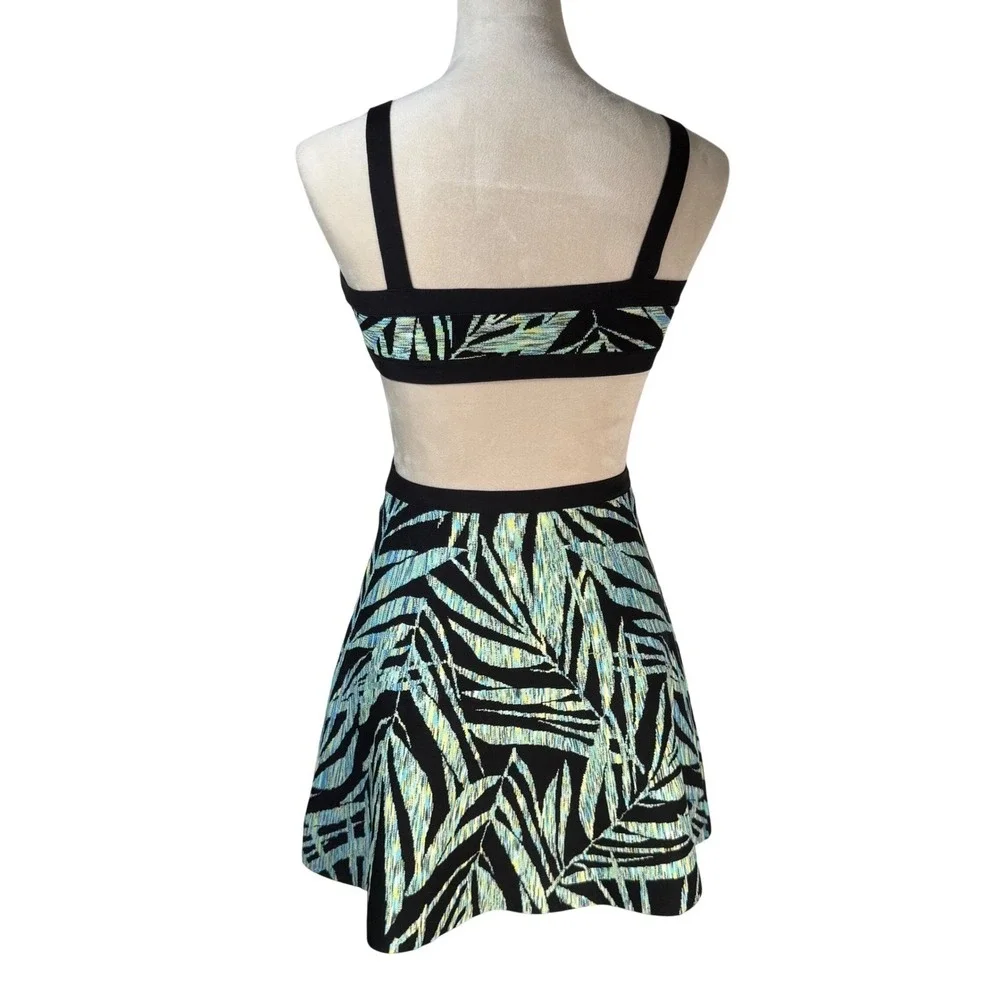 BCBGMAXAZRIA Cutout Mini Dress XS Tropical Palm Print Resortwear‎ Summer Party
